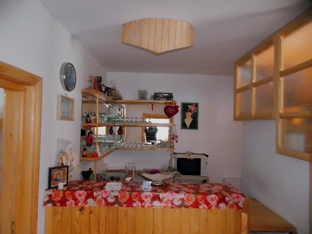Pensiunea Paradiso Poiana Teiului エクステリア 写真